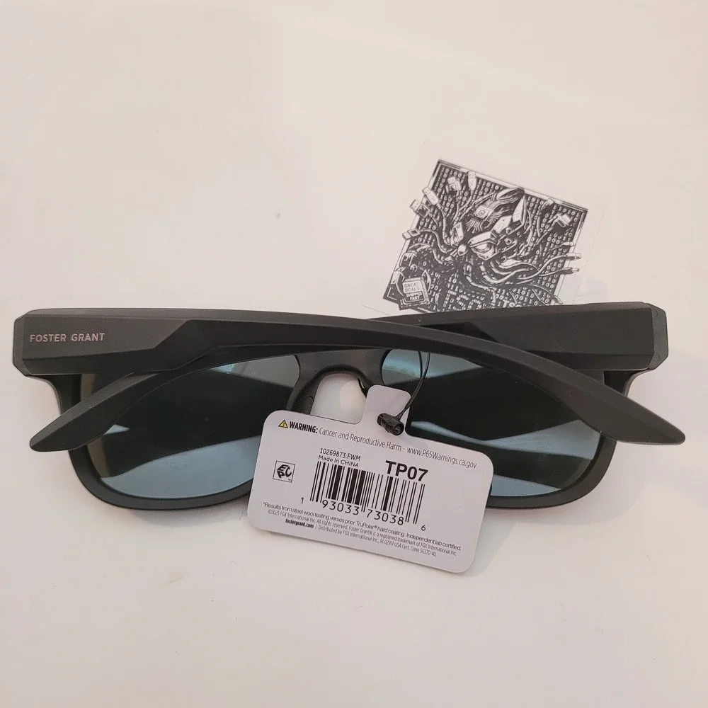 Foster Grant Sunglasses Mens TruPolar Polarized‎ Matte Black SR1124 BLK TP07